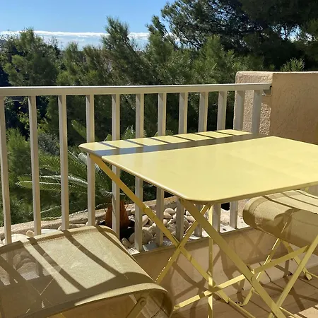T1 Mezzanine Climatise Avec Parking Et Wifi A - Fr-1-553-215 * Balaruc-les-Bains